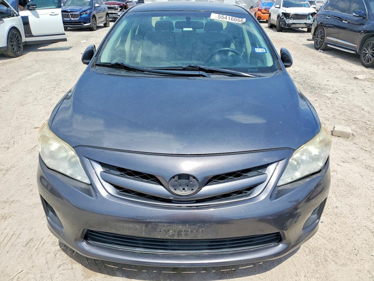 2011 TOYOTA COROLLA LE photo 5