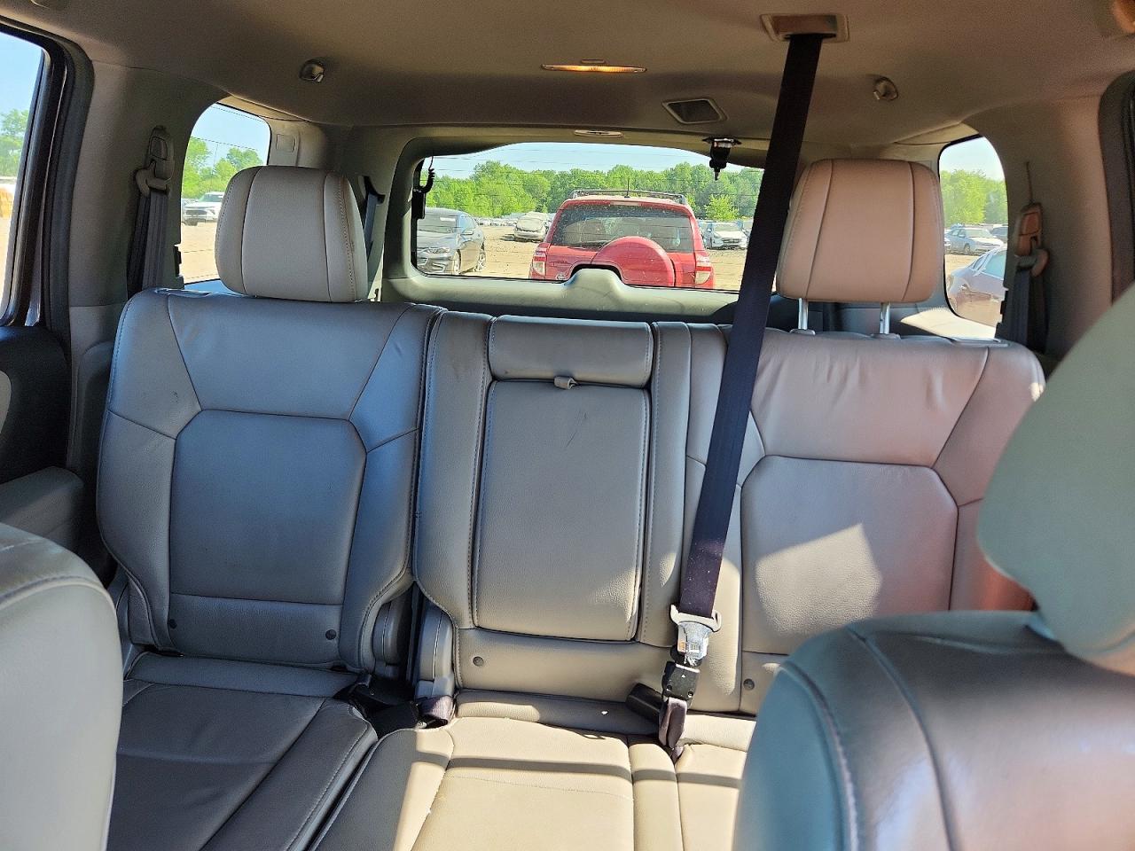 2015 HONDA PILOT EXL photo 19