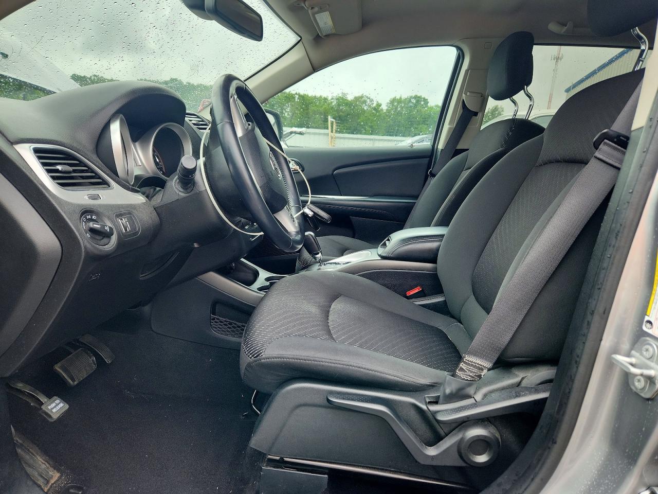 2018 DODGE JOURNEY SXT photo 13