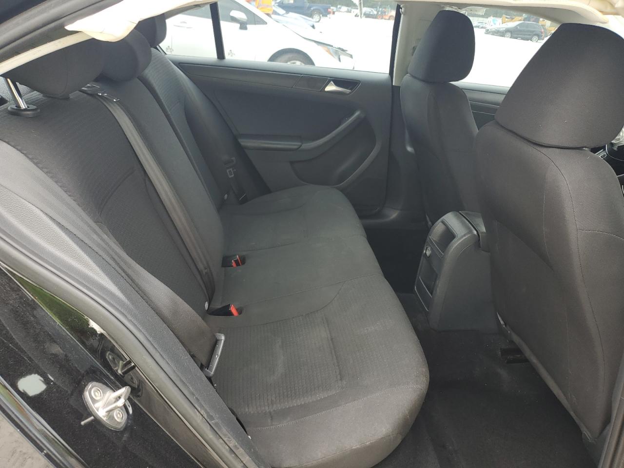 2016 VOLKSWAGEN JETTA S photo 10