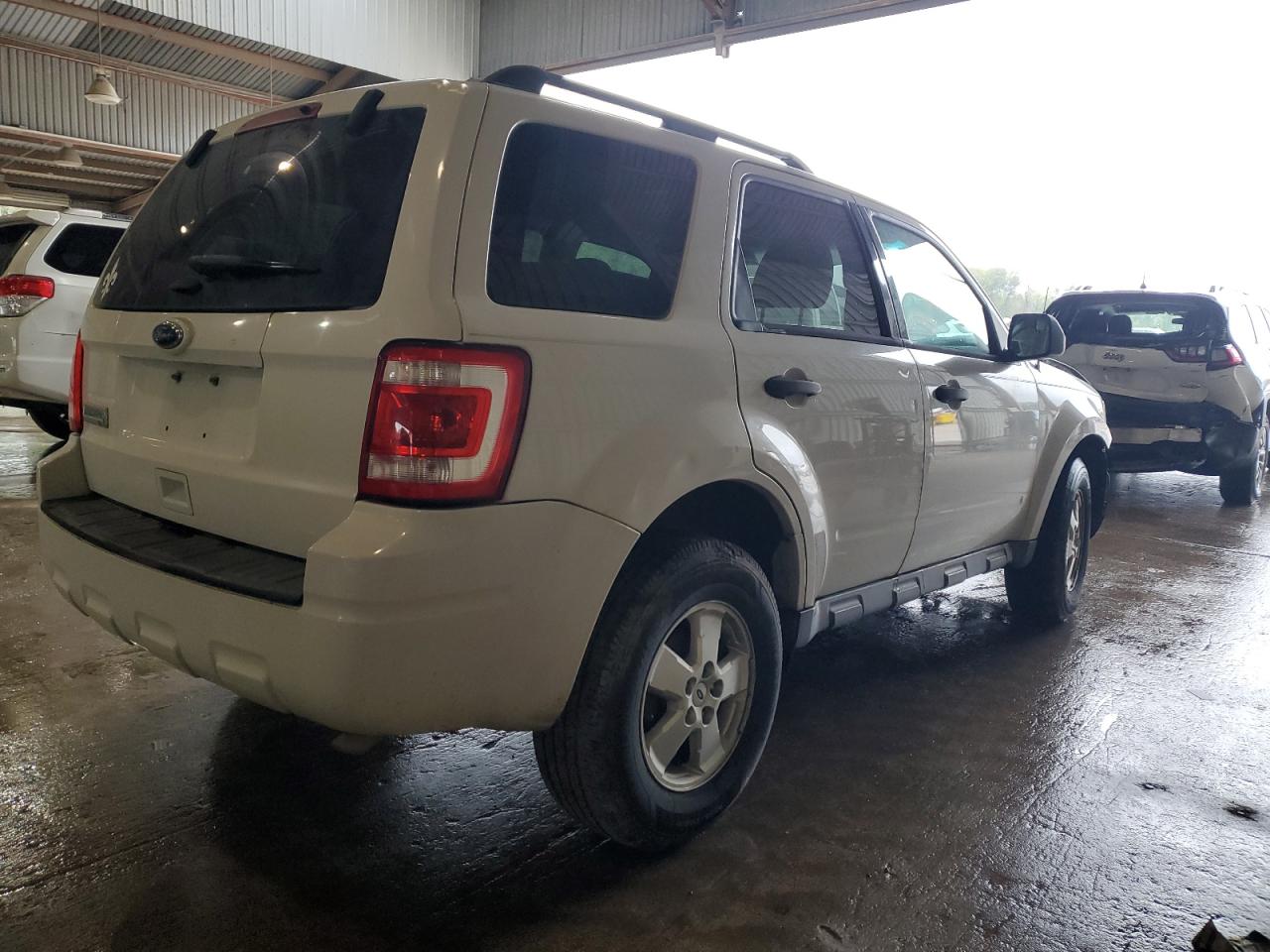 2012 FORD ESCAPE photo 9