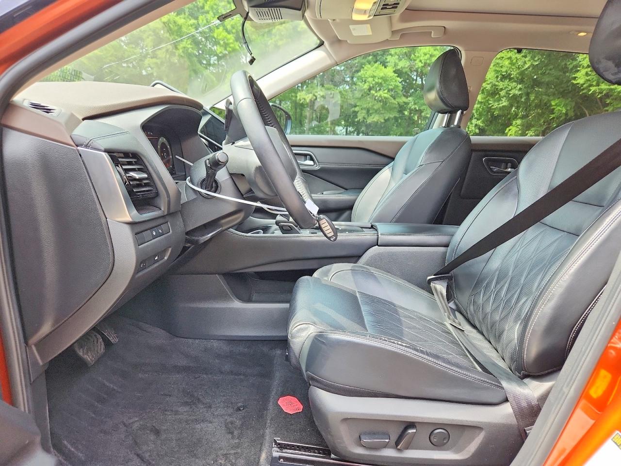 2021 NISSAN ROGUE PLATINUM photo 19
