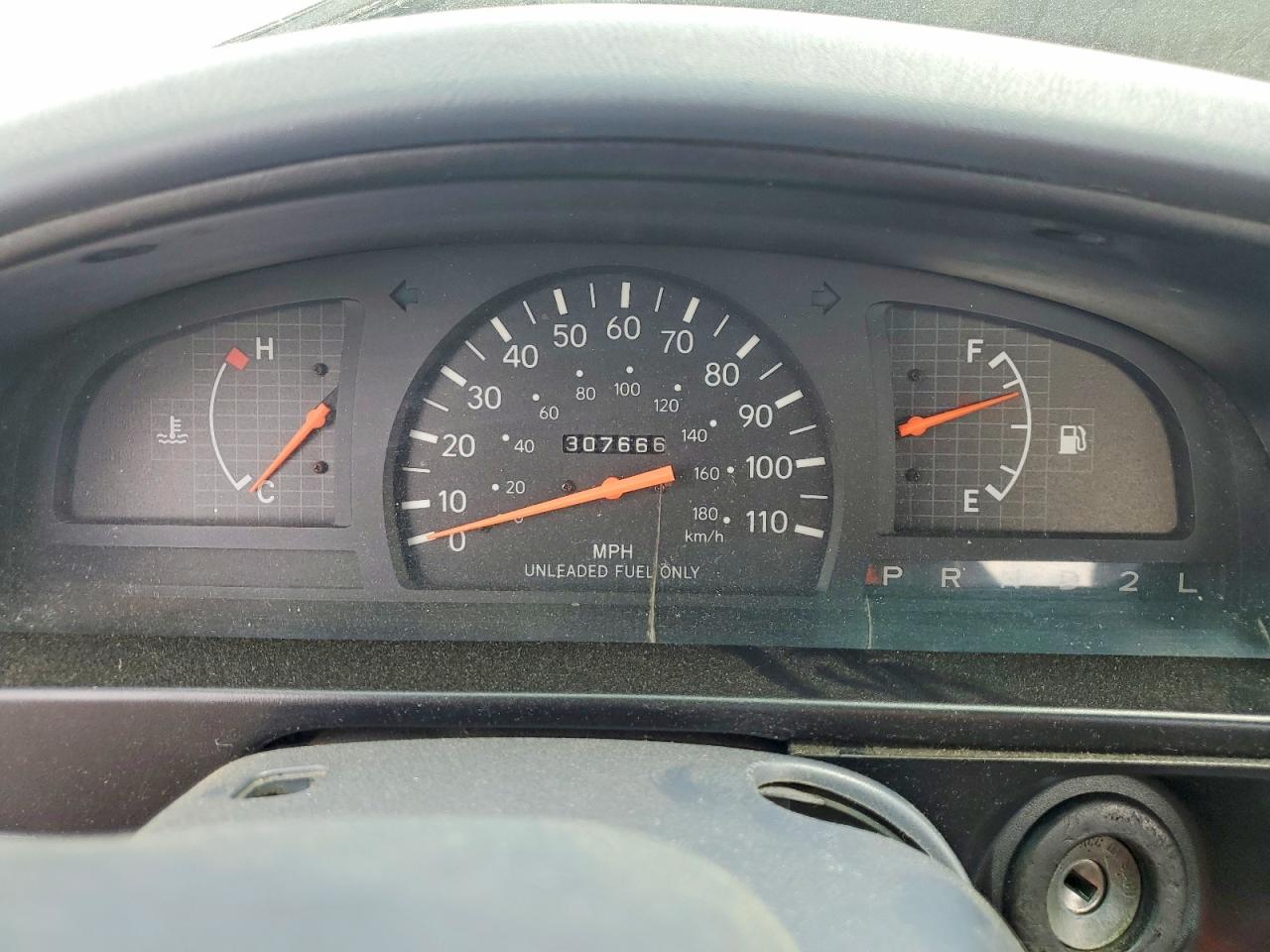 1999 TOYOTA TACOMA BASE photo 17