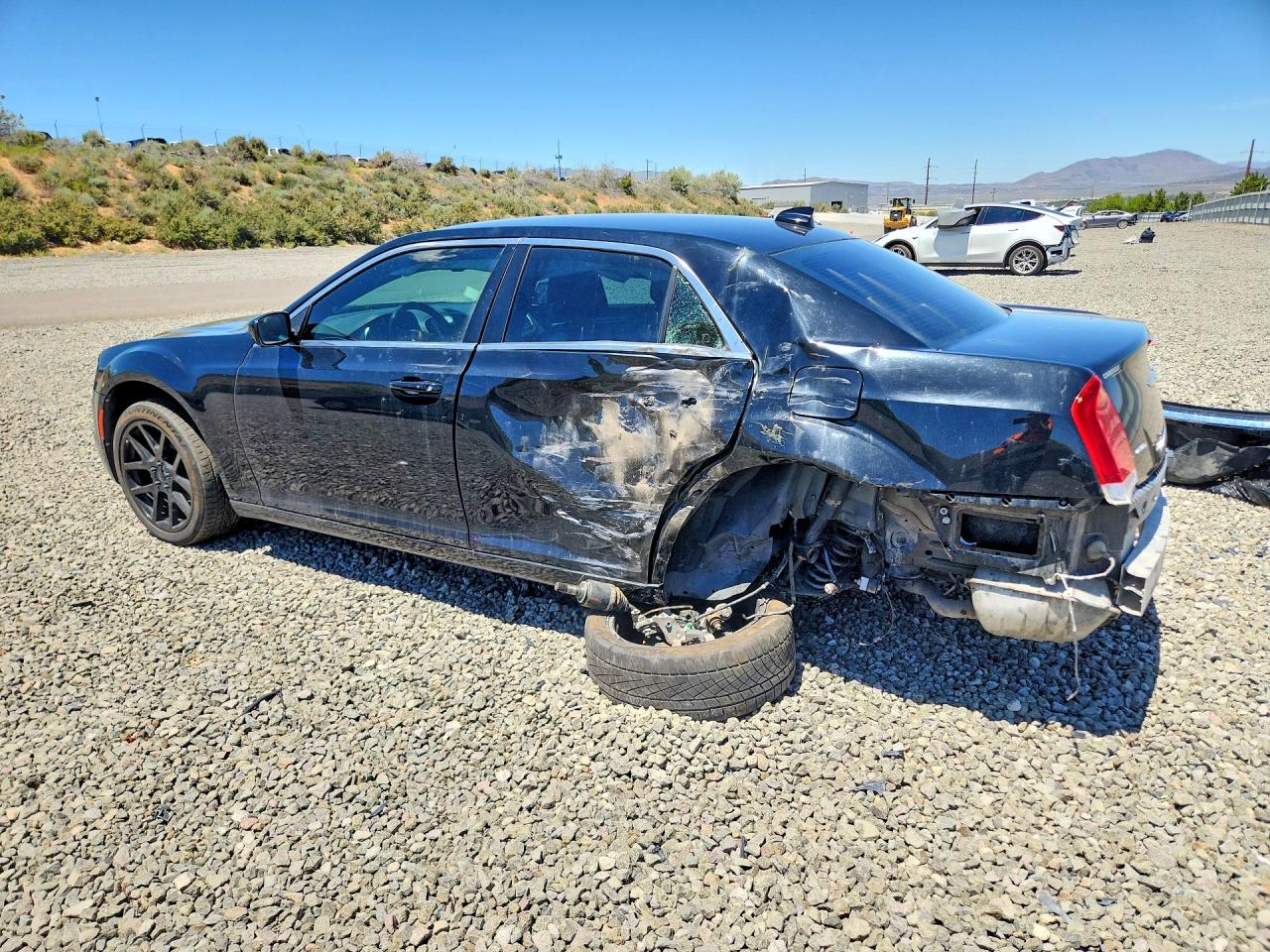 2019 CHRYSLER 300 TOURING photo 3