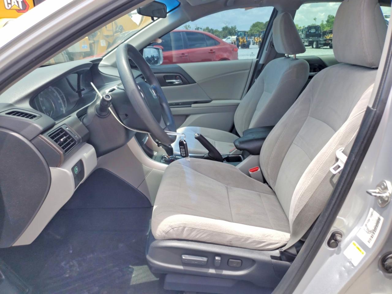 2013 HONDA ACCORD EX photo 13