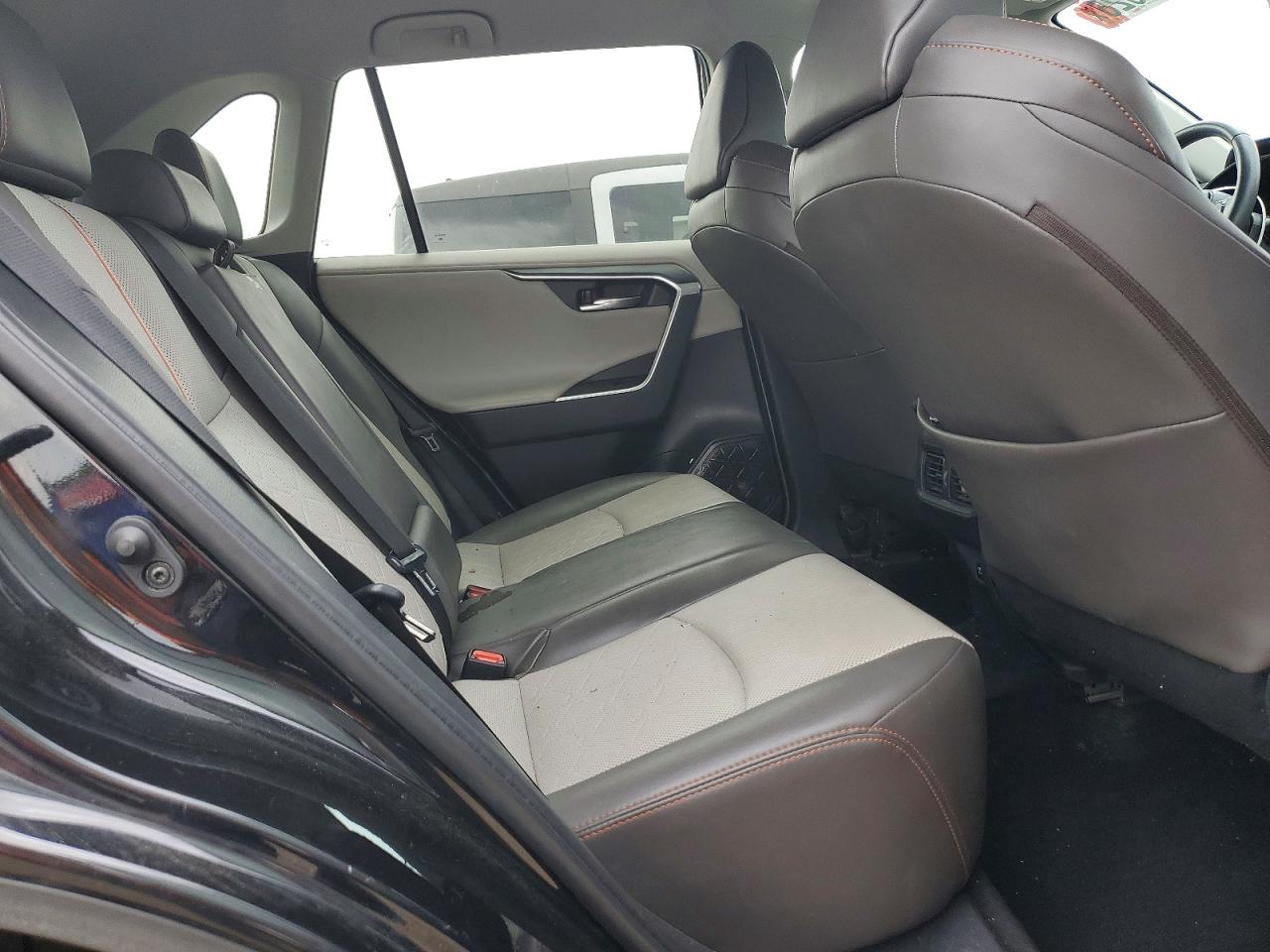 2019 TOYOTA RAV4 ADVENTURE photo 11