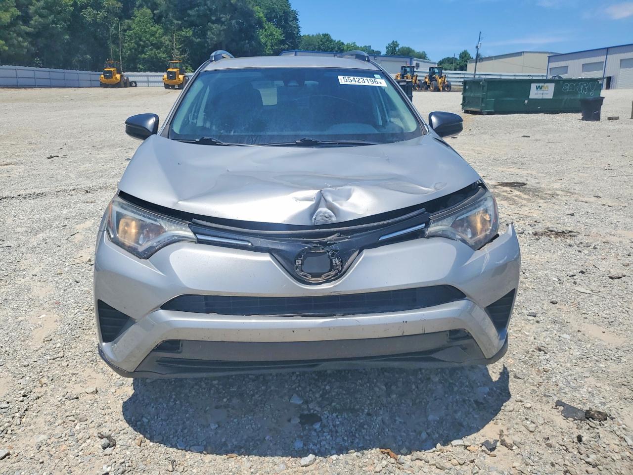 2018 TOYOTA RAV4 LE photo 9
