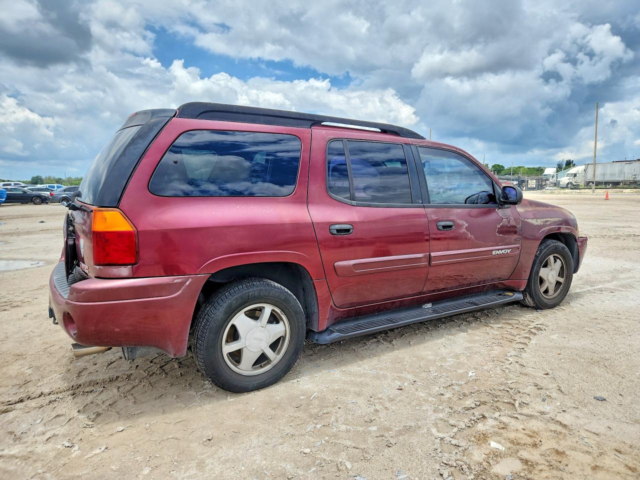 2003 GMC ENVOY XL photo 5
