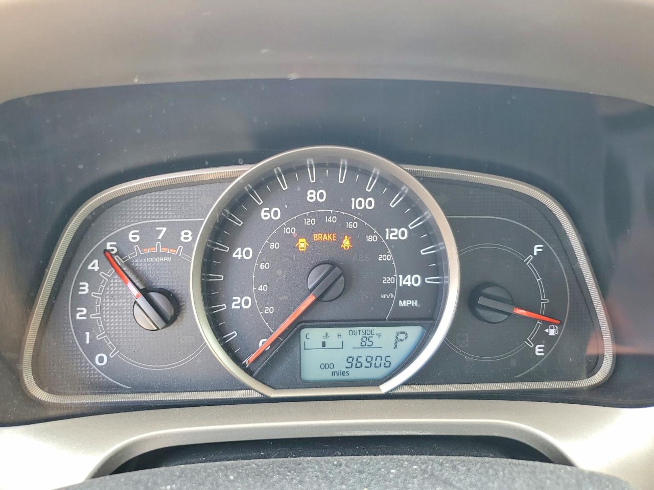 2014 TOYOTA RAV4 LE photo 25