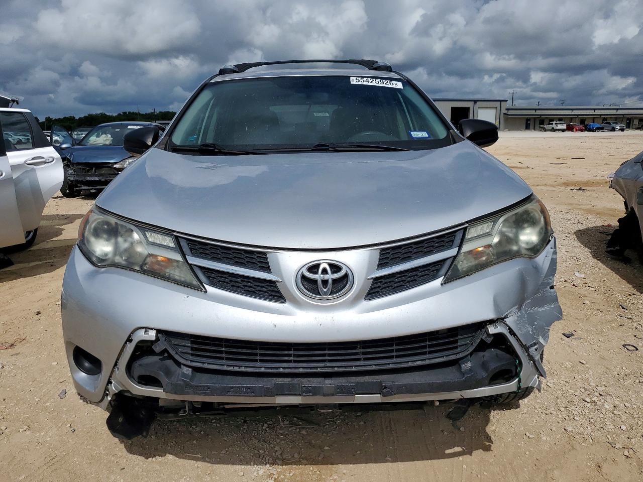 2014 TOYOTA RAV4 LE photo 13