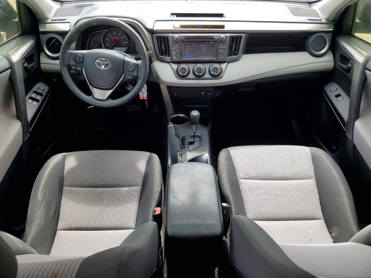 2014 TOYOTA RAV4 LE photo 22