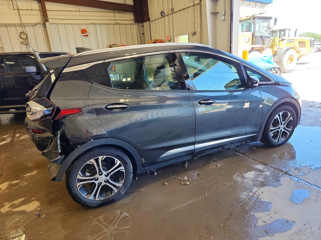 2018 CHEVROLET BOLT EV PREMIER photo 5