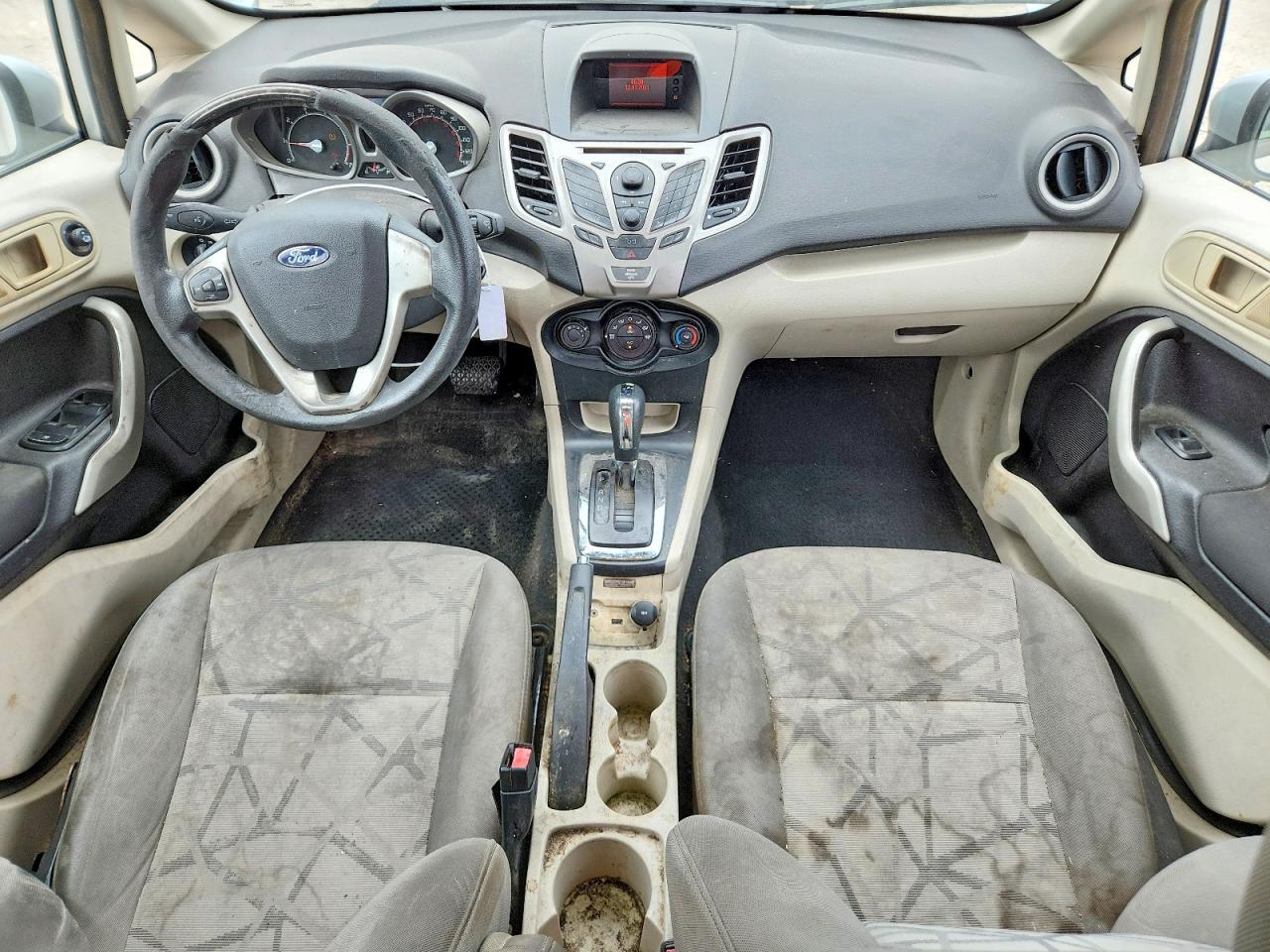 2012 FORD FIESTA SE photo 15