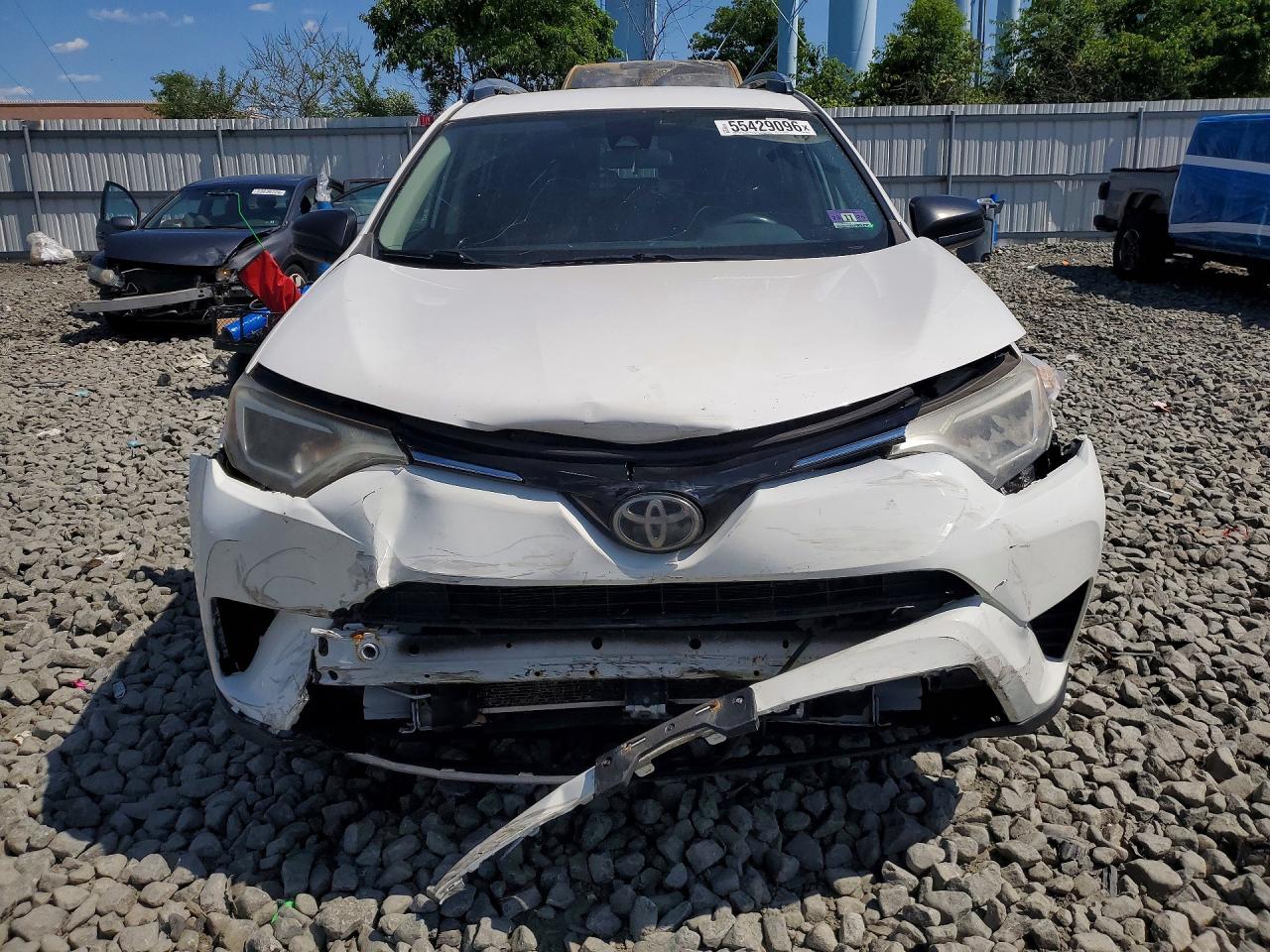 2017 TOYOTA RAV4 LE photo 13