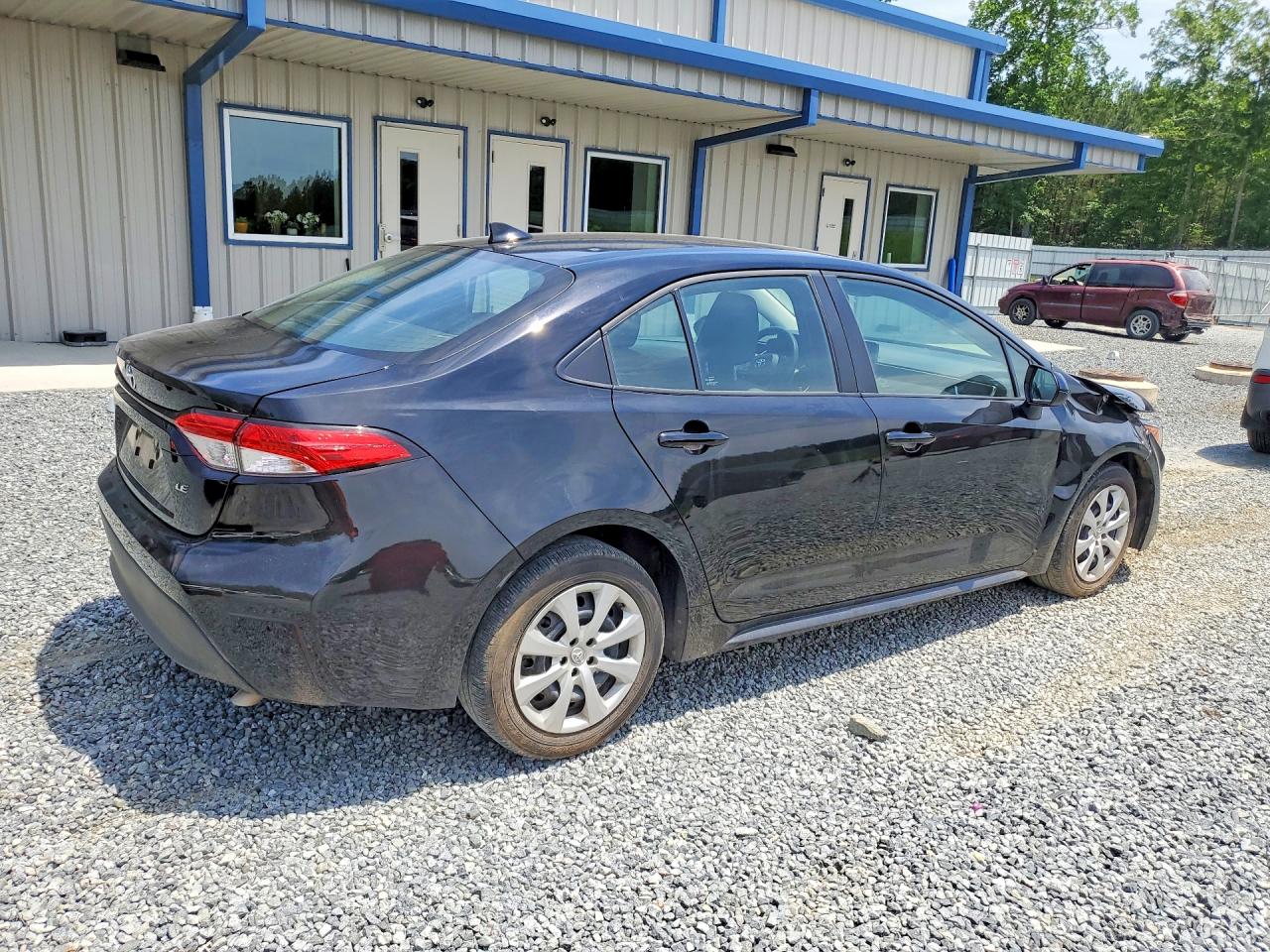 2023 TOYOTA COROLLA LE photo 5