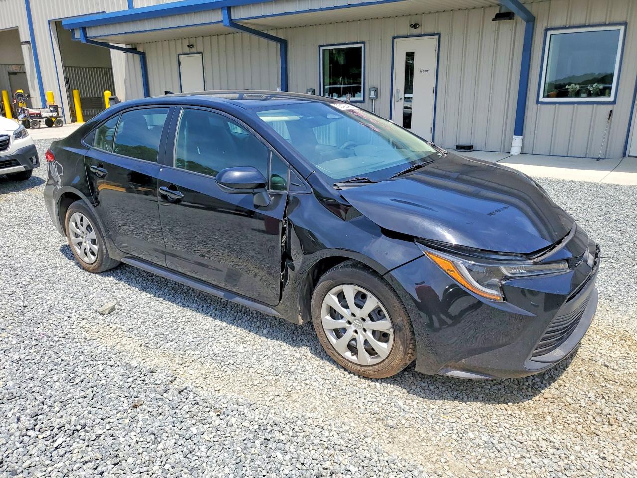 2023 TOYOTA COROLLA LE photo 7