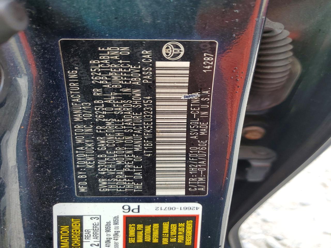 2014 TOYOTA CAMRY LE photo 12