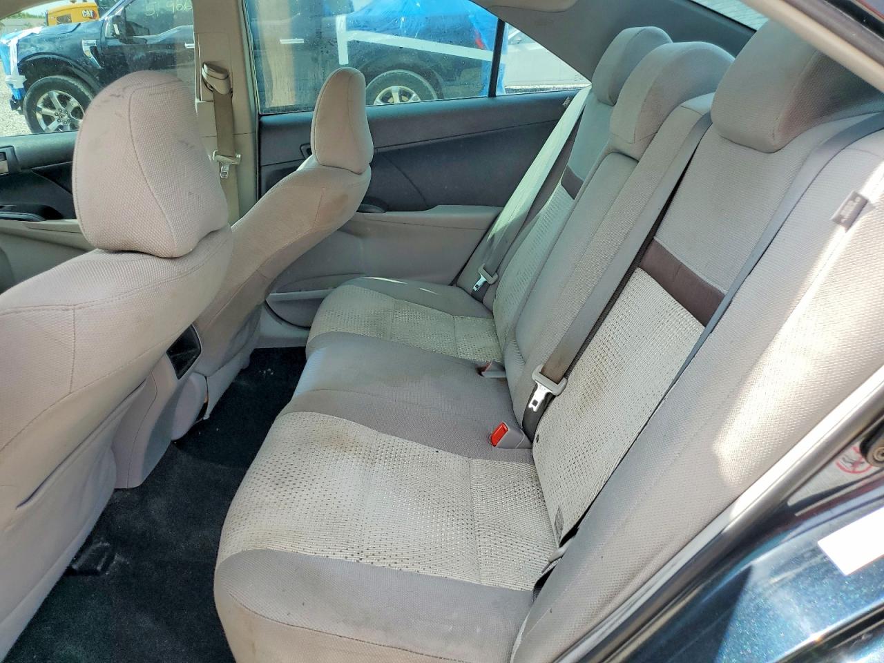2014 TOYOTA CAMRY LE photo 10