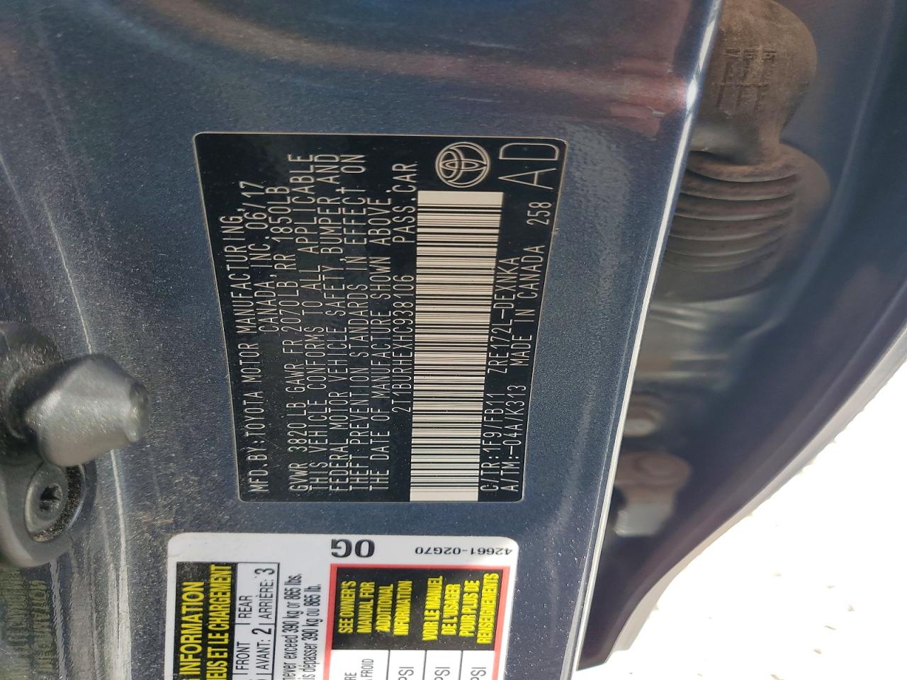 2017 TOYOTA COROLLA LE photo 23