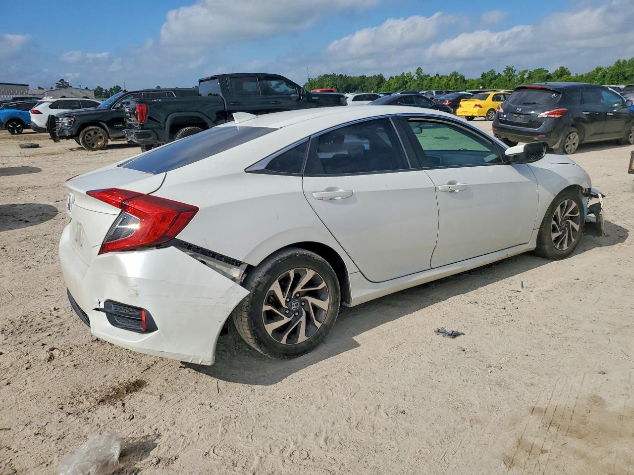 2017 HONDA CIVIC EX photo 5