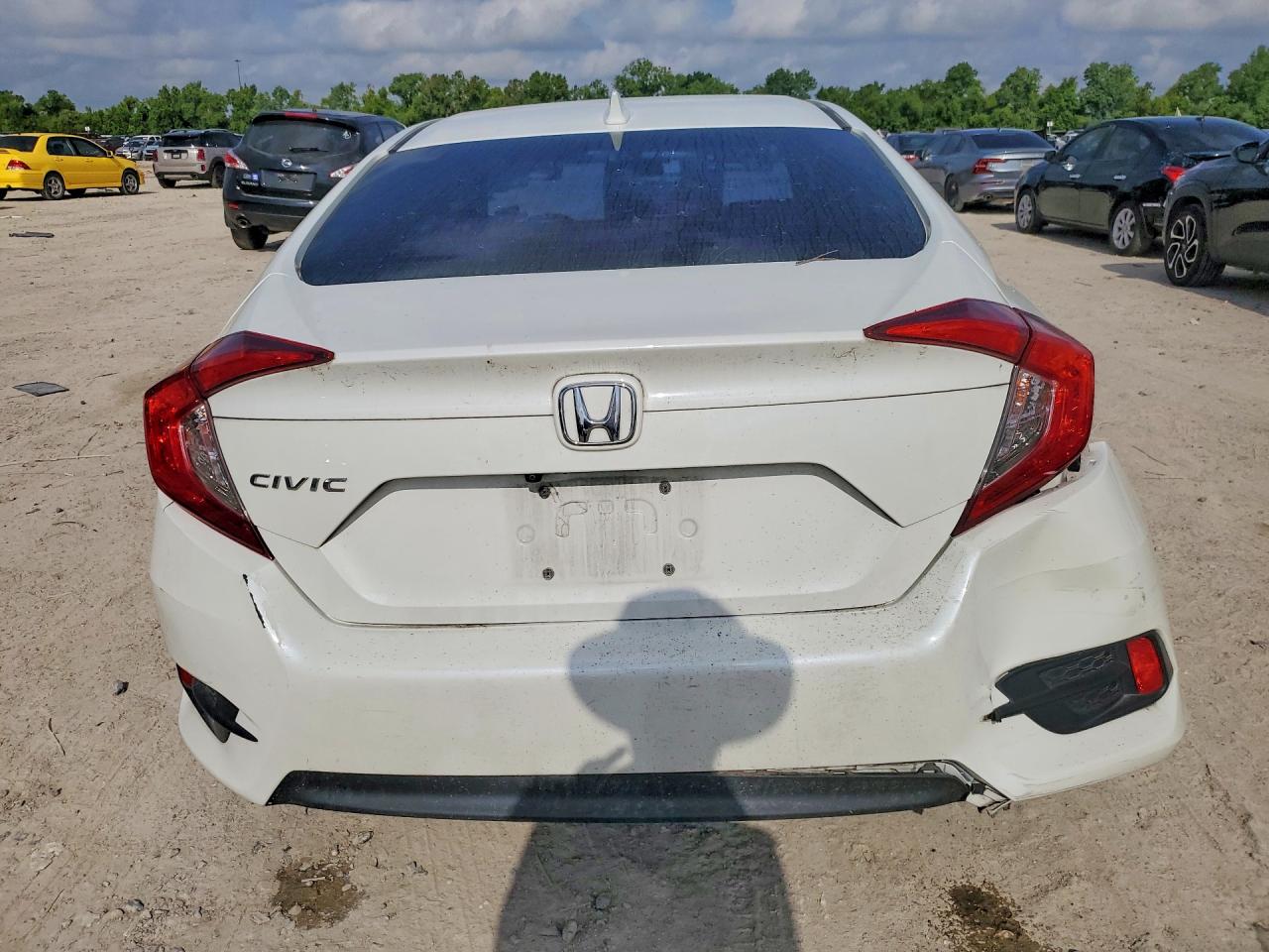 2017 HONDA CIVIC EX photo 11
