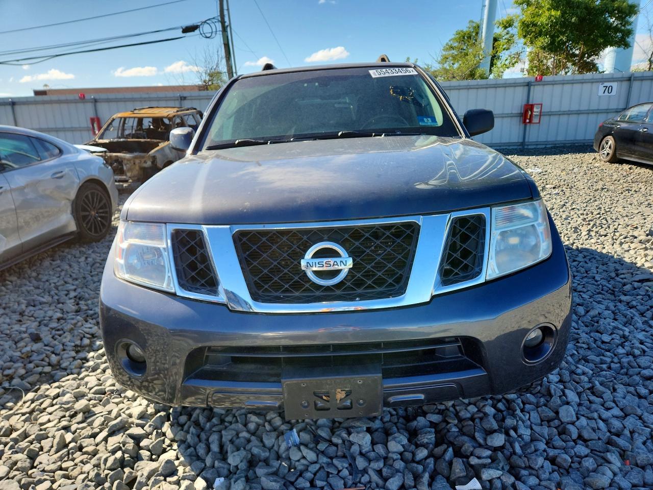 2012 NISSAN PATHFINDER S photo 5
