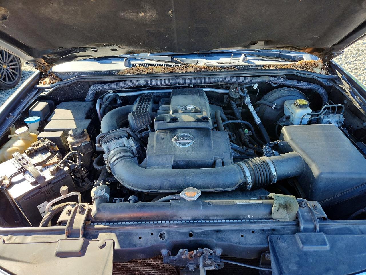 2012 NISSAN PATHFINDER S photo 12