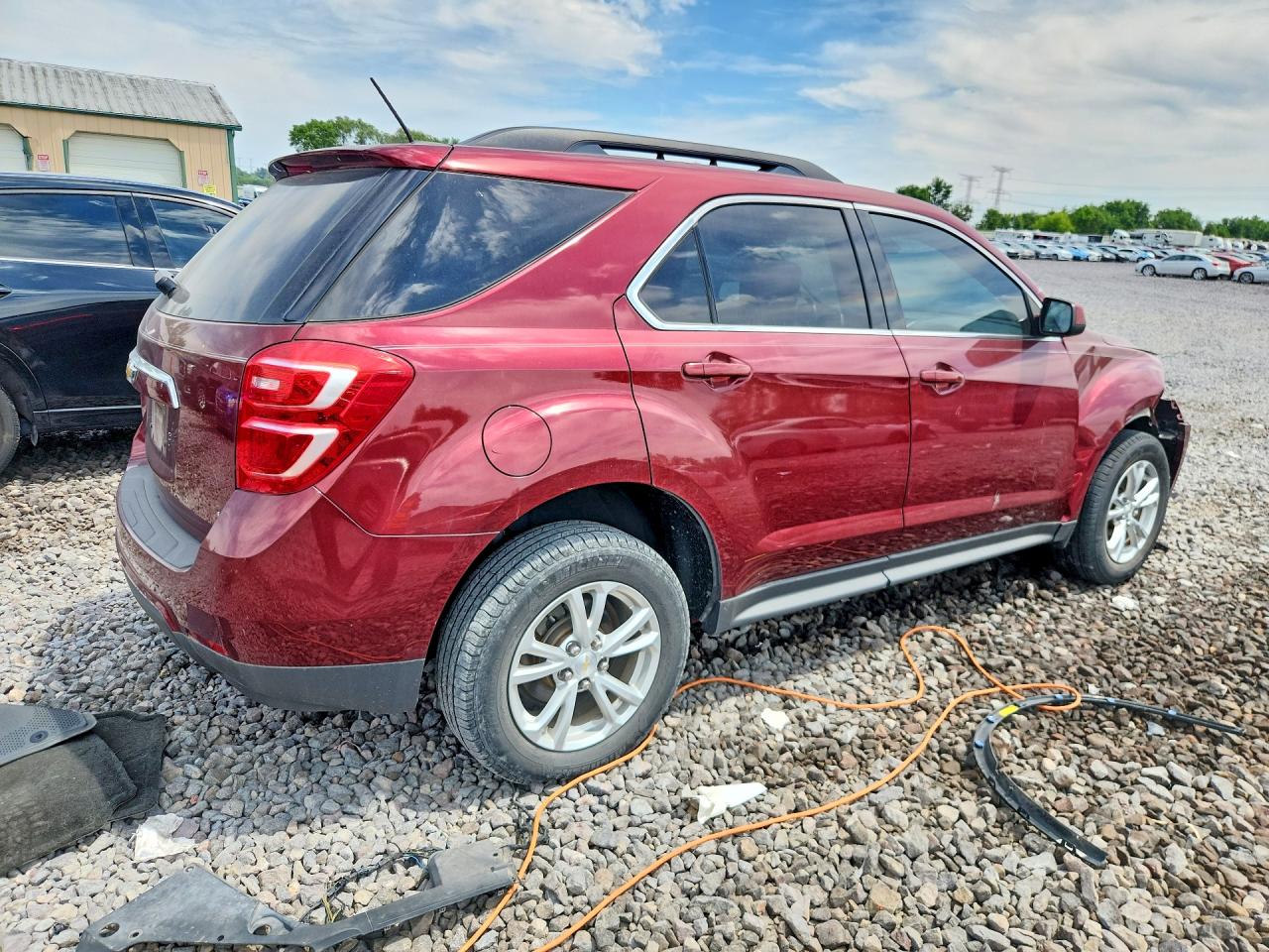 2017 CHEVROLET EQUINOX LT photo 5