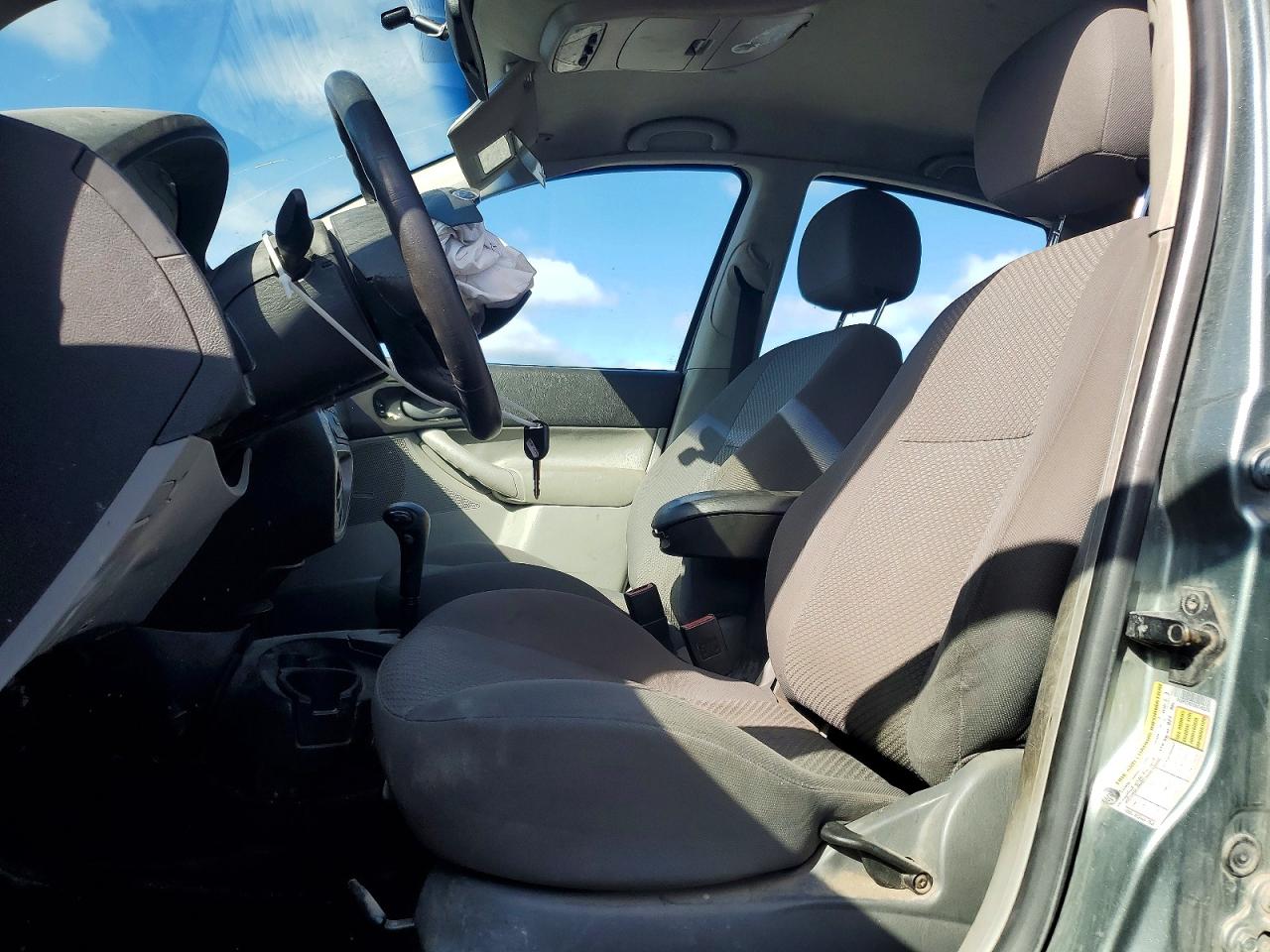 2006 FORD FOCUS ZX5 photo 13