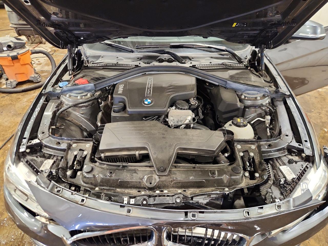 2018 BMW 320 XI photo 21