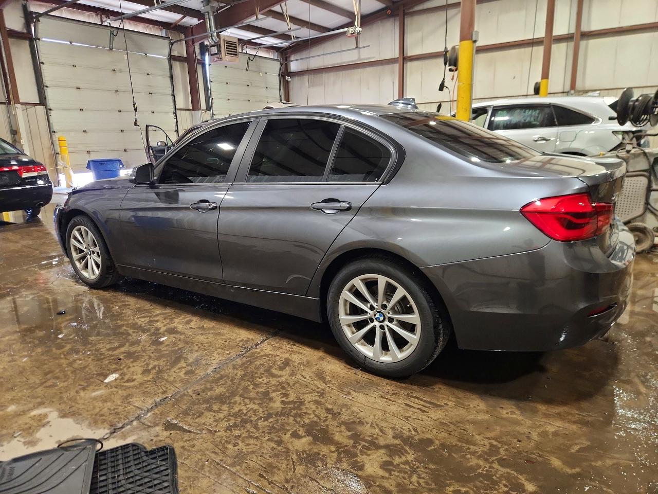 2018 BMW 320 XI photo 3