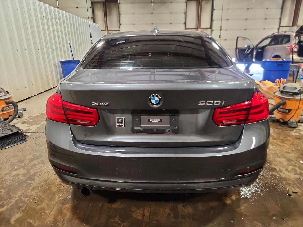 2018 BMW 320 XI photo 11