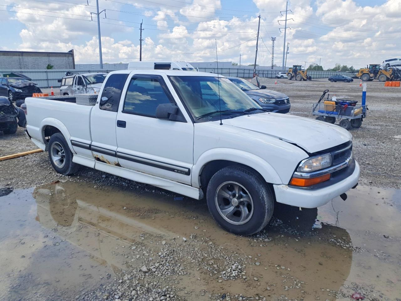 2001 CHEVROLET S TRUCK S10 photo 10