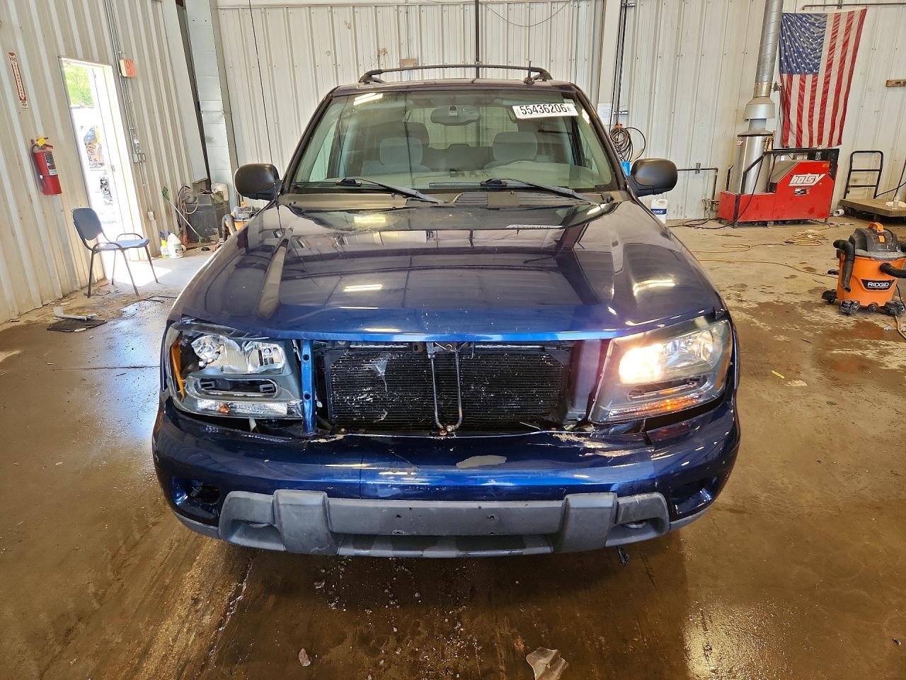2004 CHEVROLET TRAILBLAZER LS photo 13