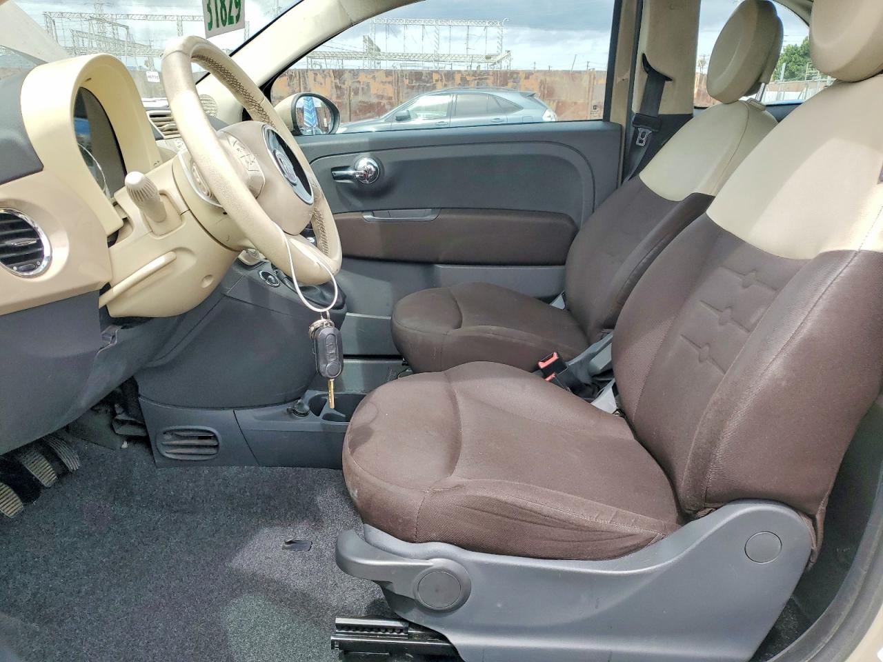 2012 FIAT 500 POP photo 13