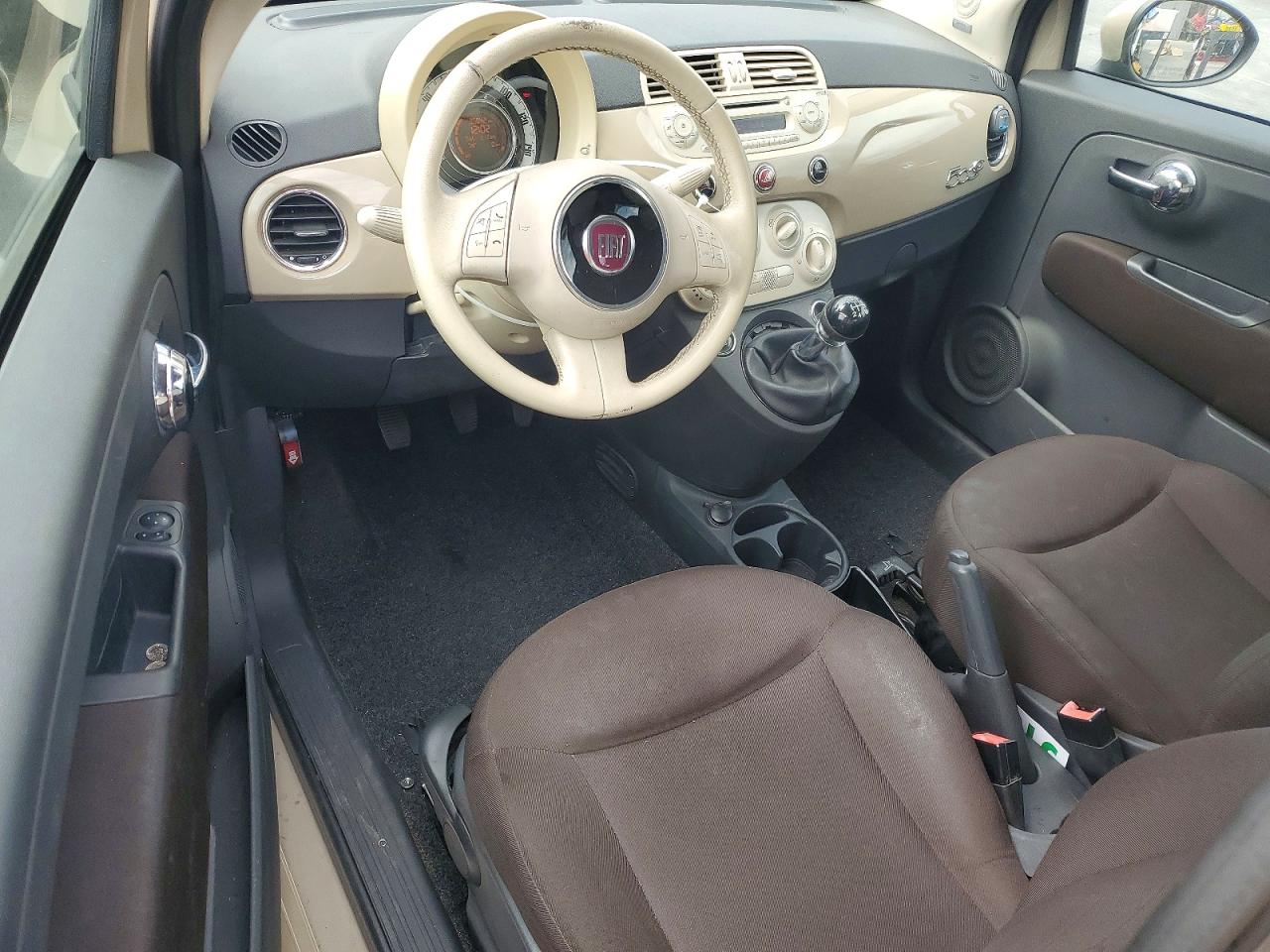2012 FIAT 500 POP photo 15