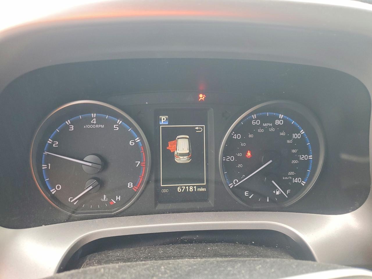 2018 TOYOTA RAV4 LE photo 17