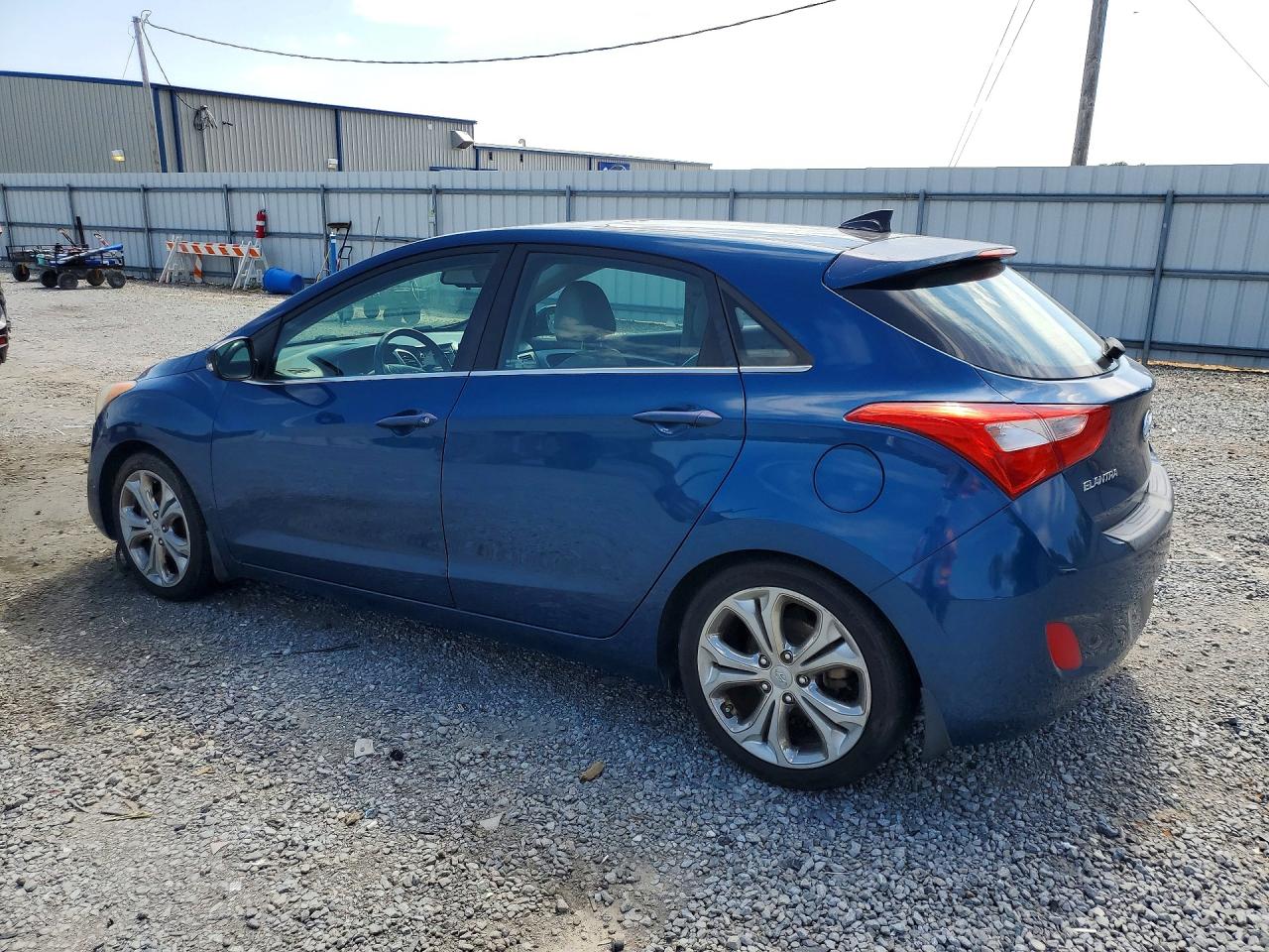 2013 HYUNDAI ELANTRA GT BASE photo 2