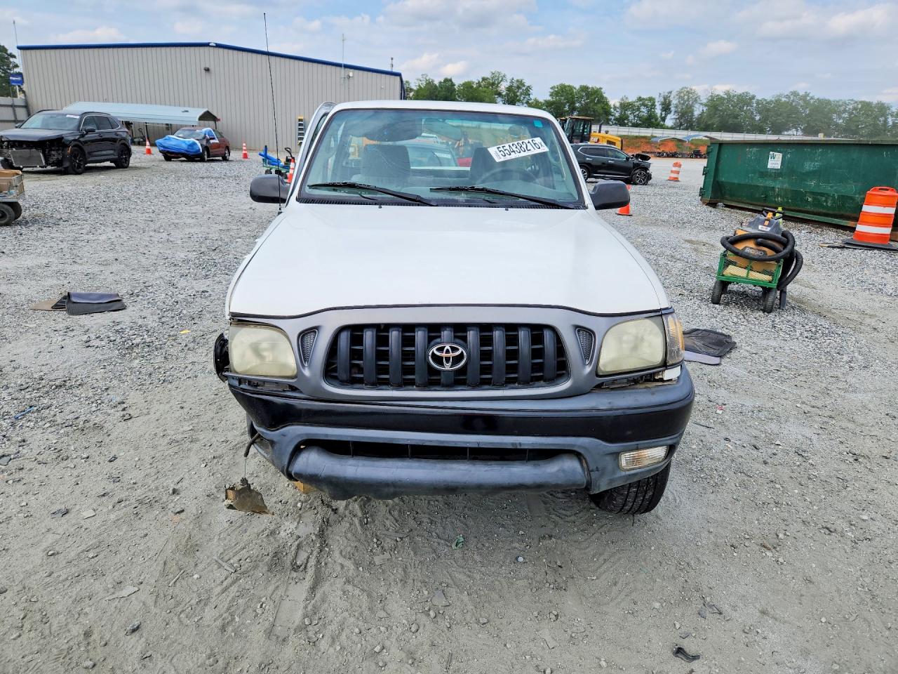 2002 TOYOTA TACOMA BASE photo 9