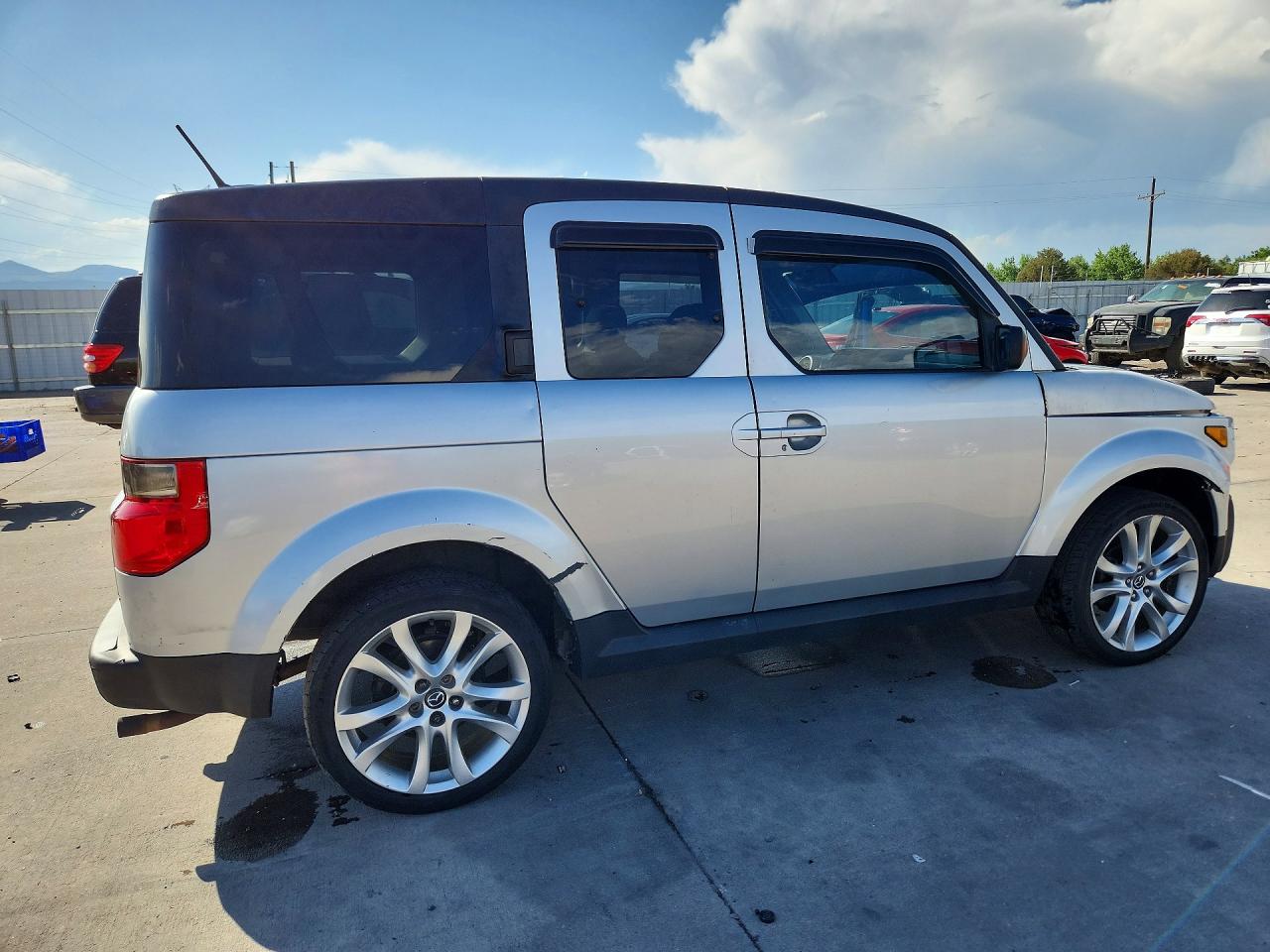 2006 HONDA ELEMENT EX photo 3