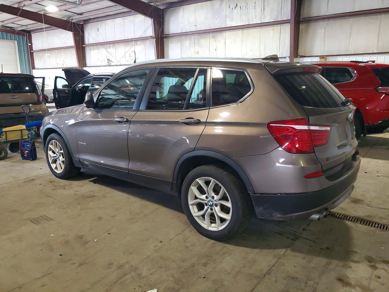 2012 BMW X3 XDRIVE28I photo 3