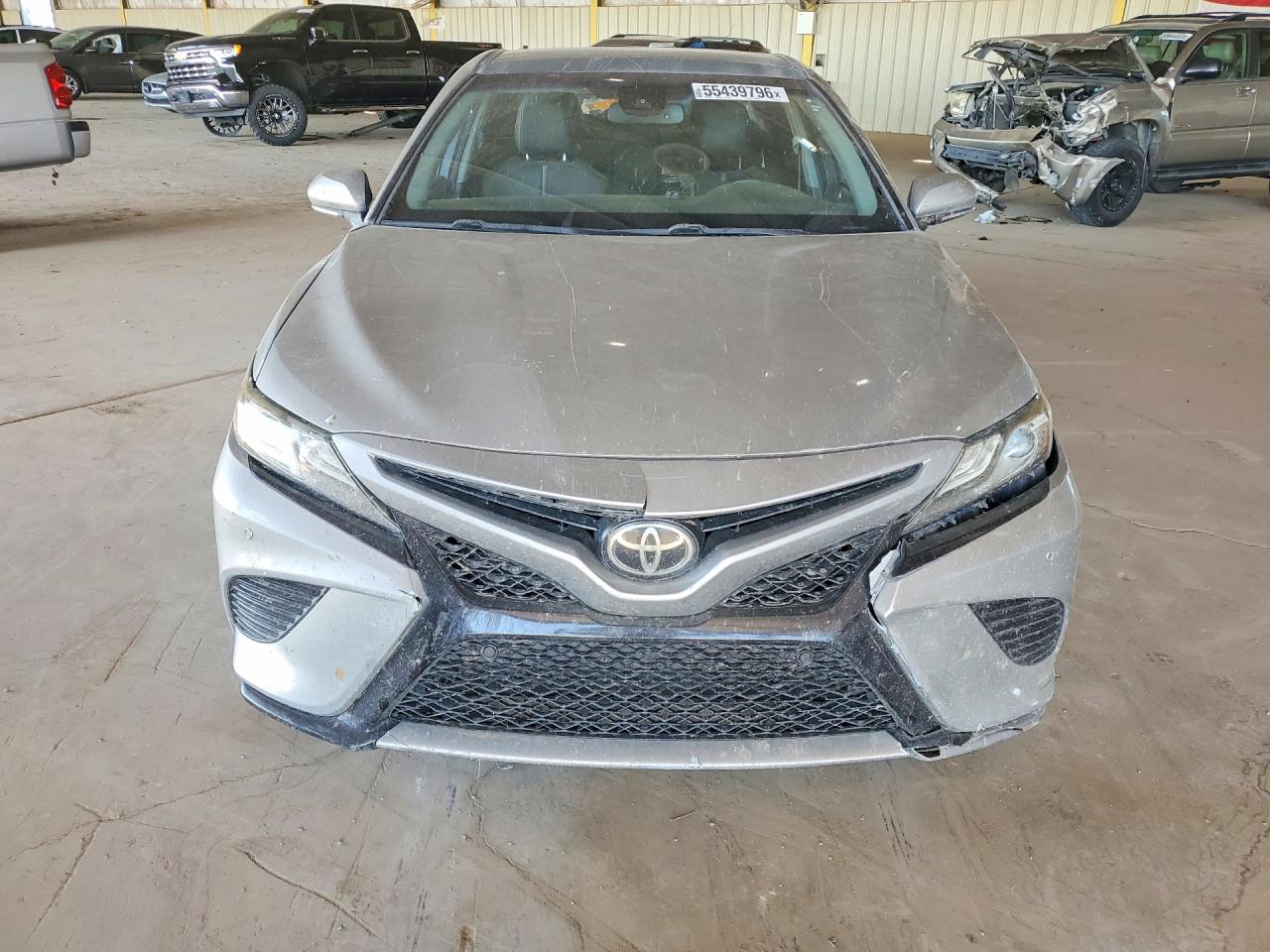 2018 TOYOTA CAMRY XSE photo 9