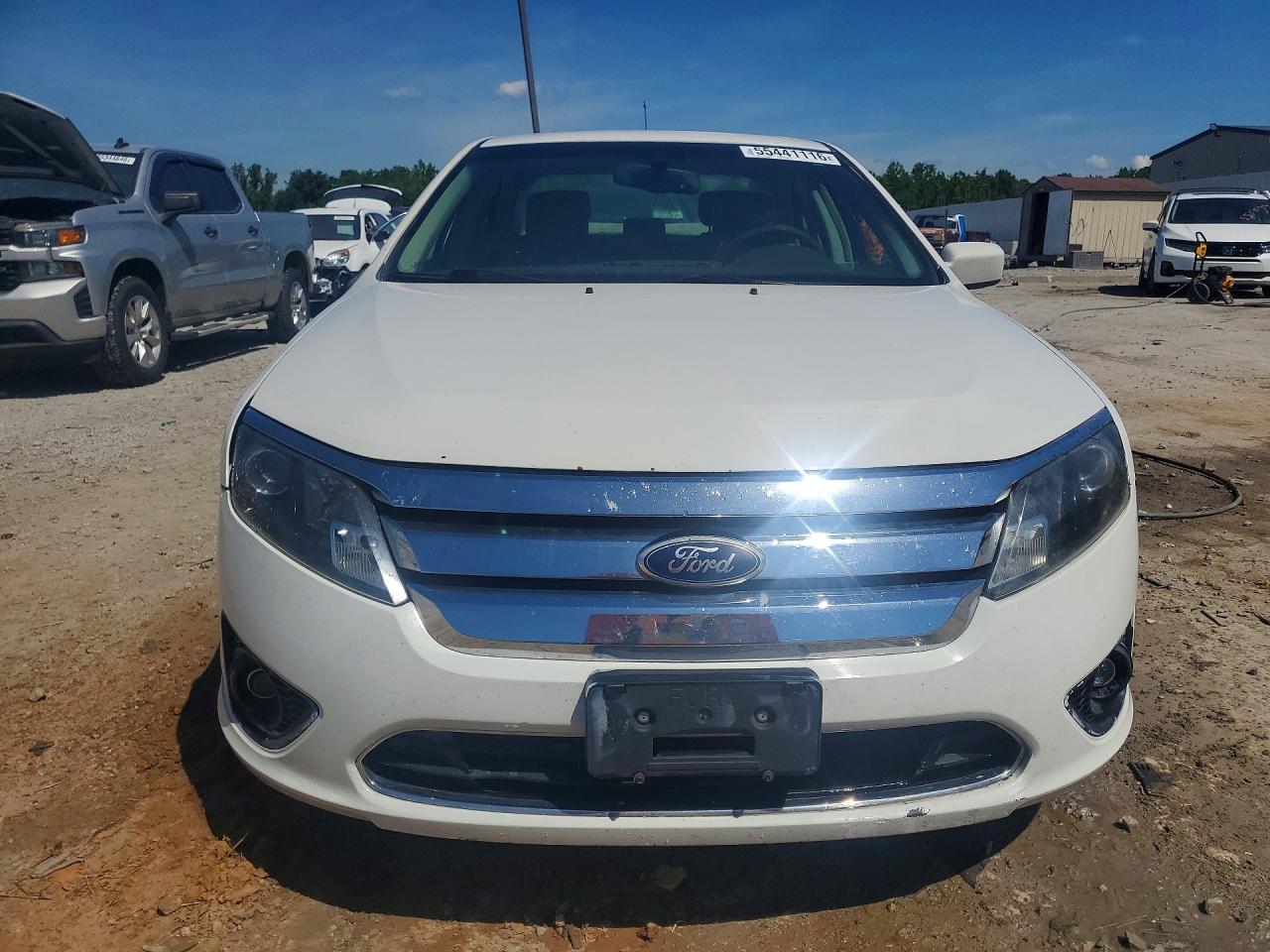 2011 FORD FUSION SE photo 9