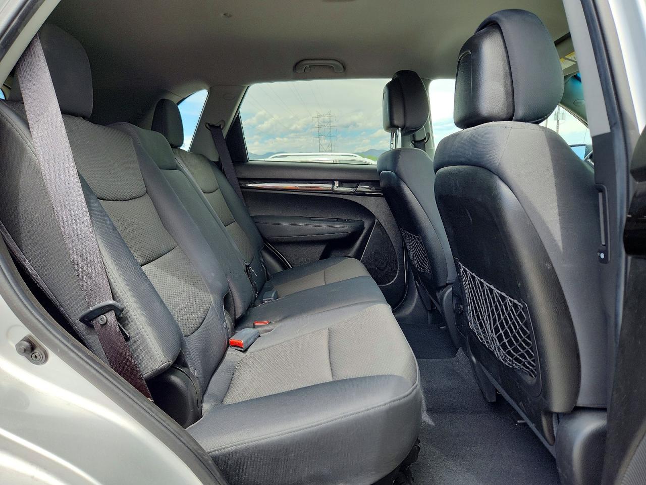 2013 KIA SORENTO LX photo 21
