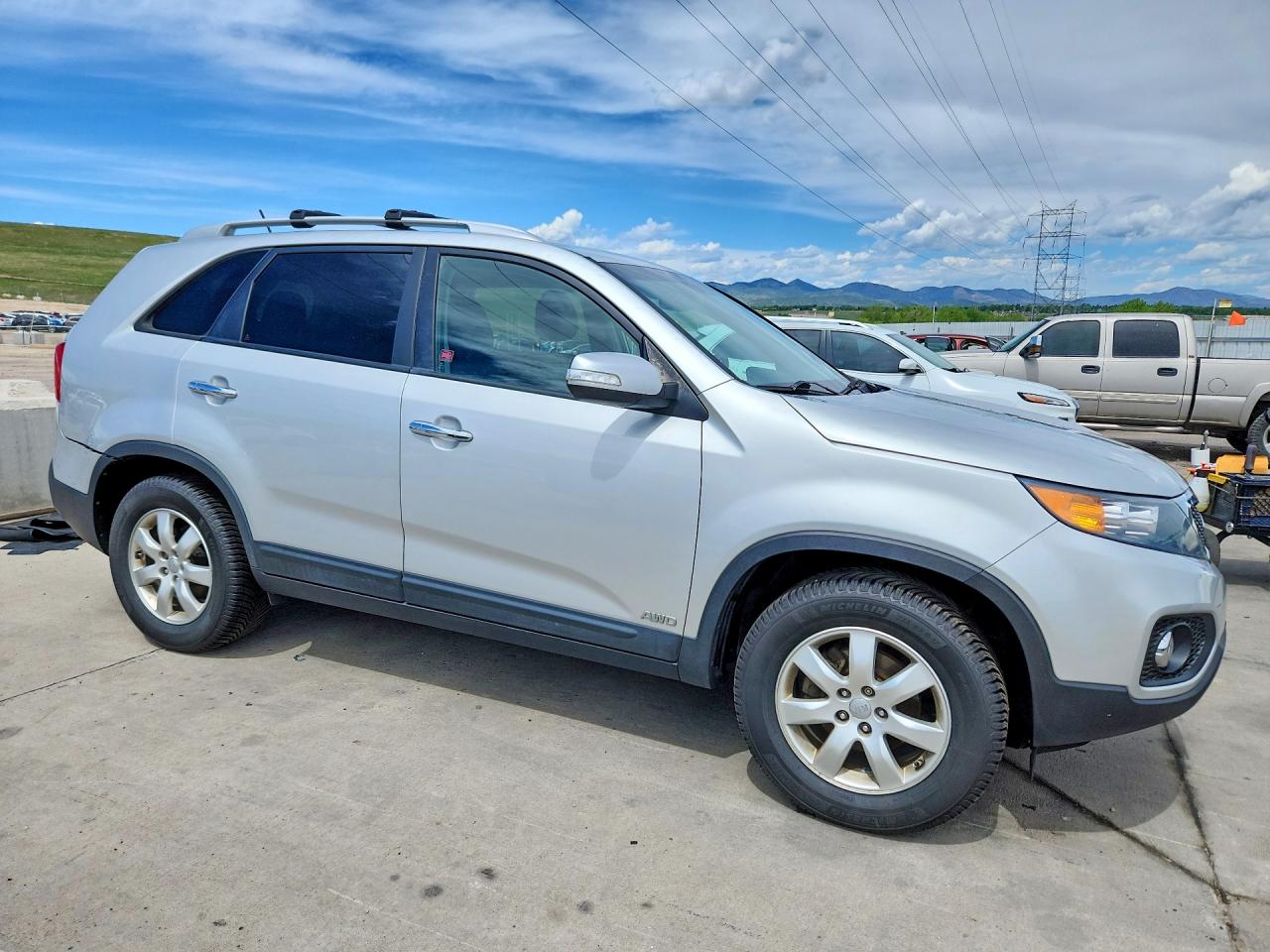2013 KIA SORENTO LX photo 7