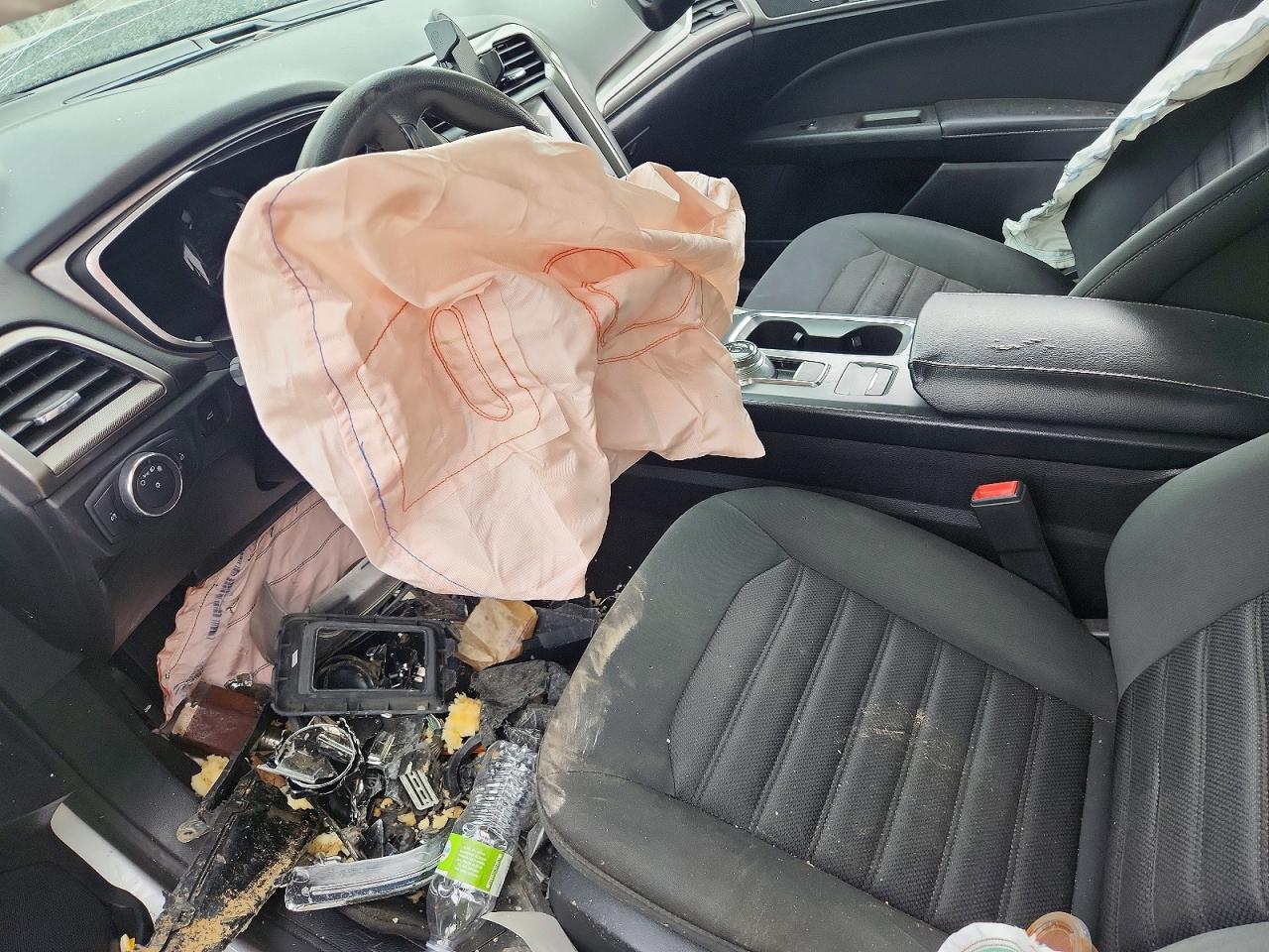 2019 FORD FUSION SE photo 13