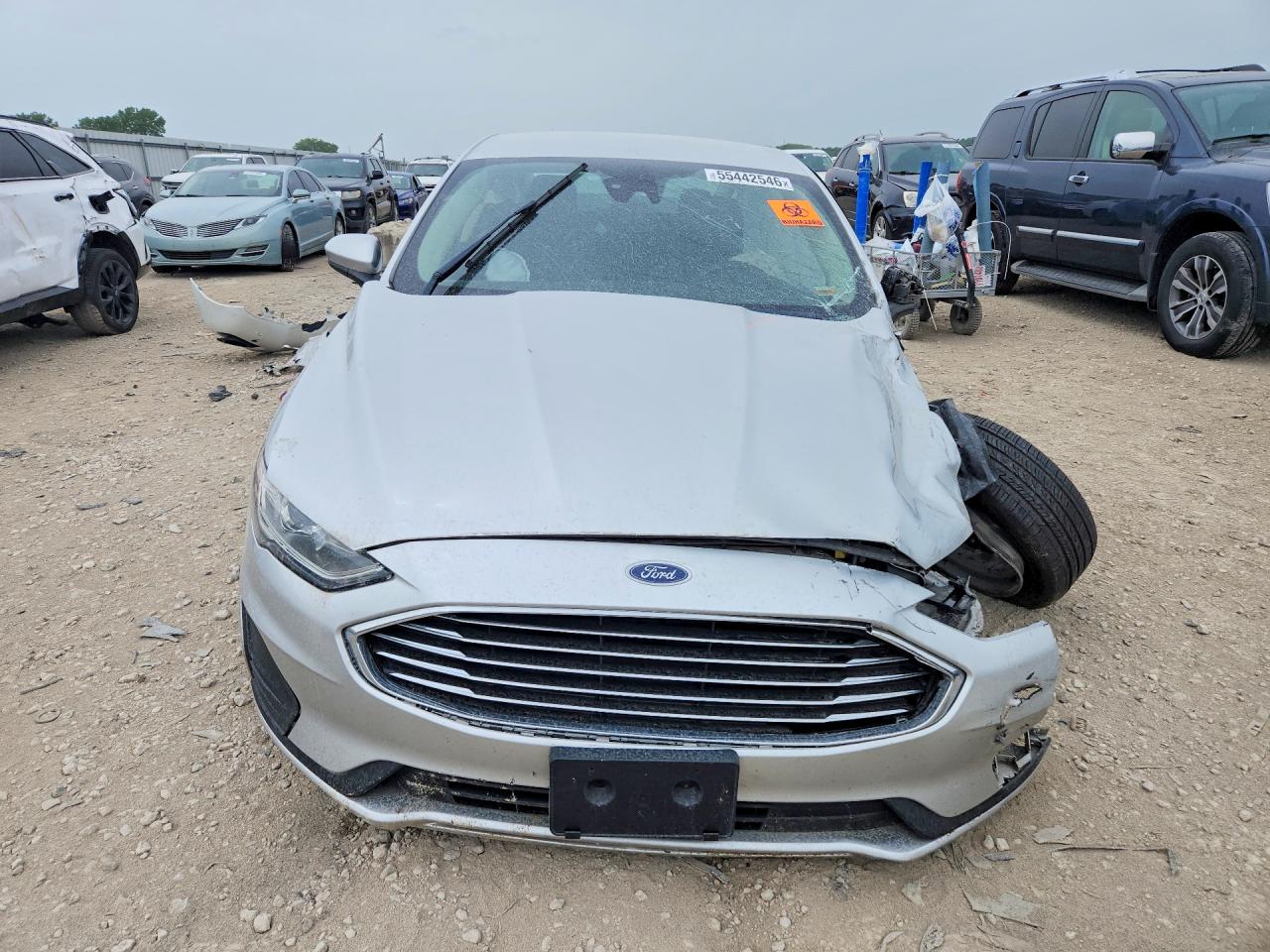 2019 FORD FUSION SE photo 9