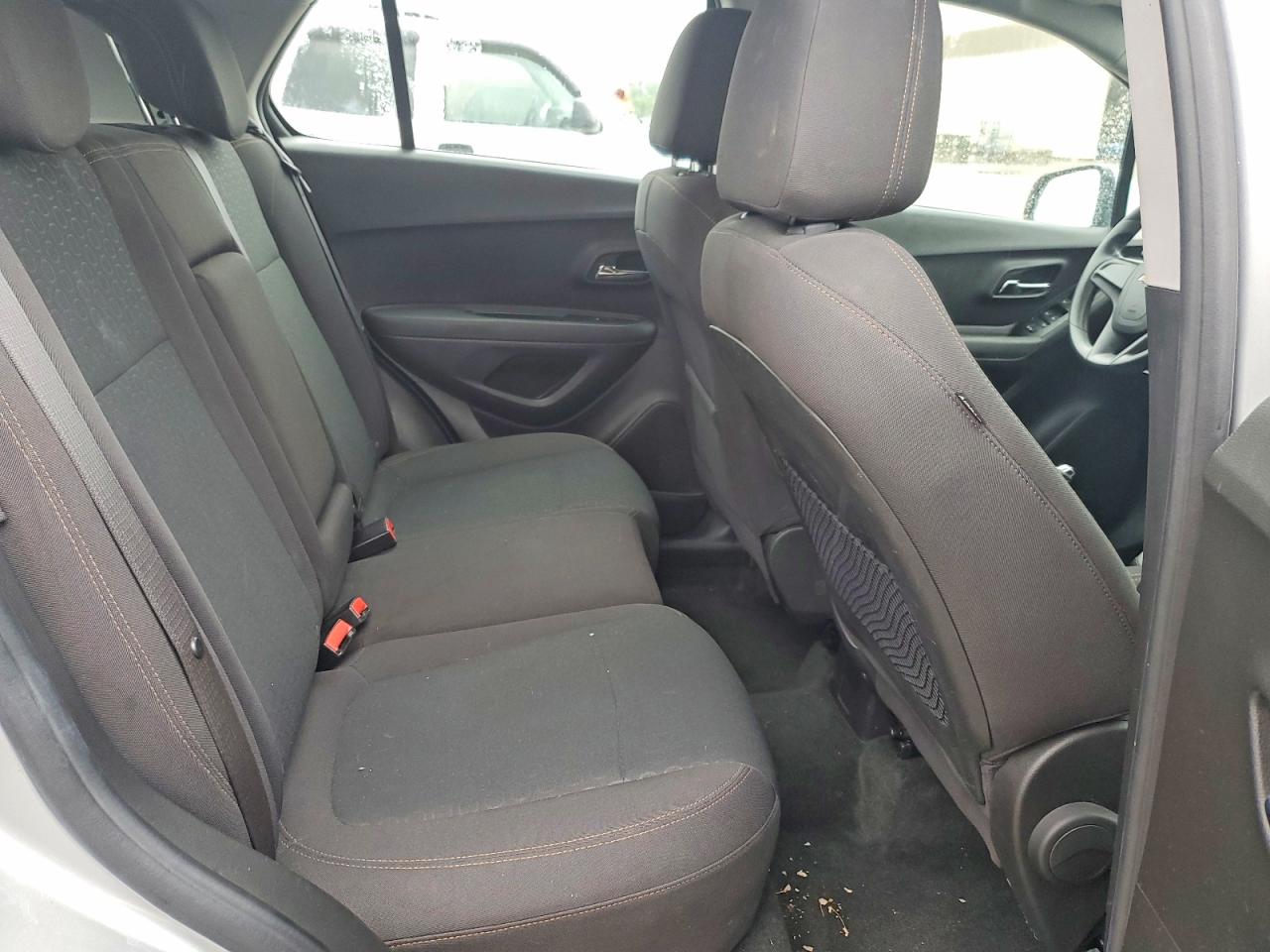 2017 CHEVROLET TRAX LS photo 21