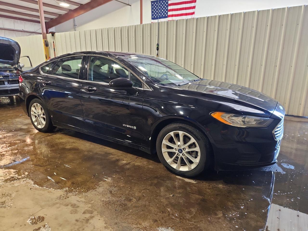 2019 FORD FUSION SE photo 10