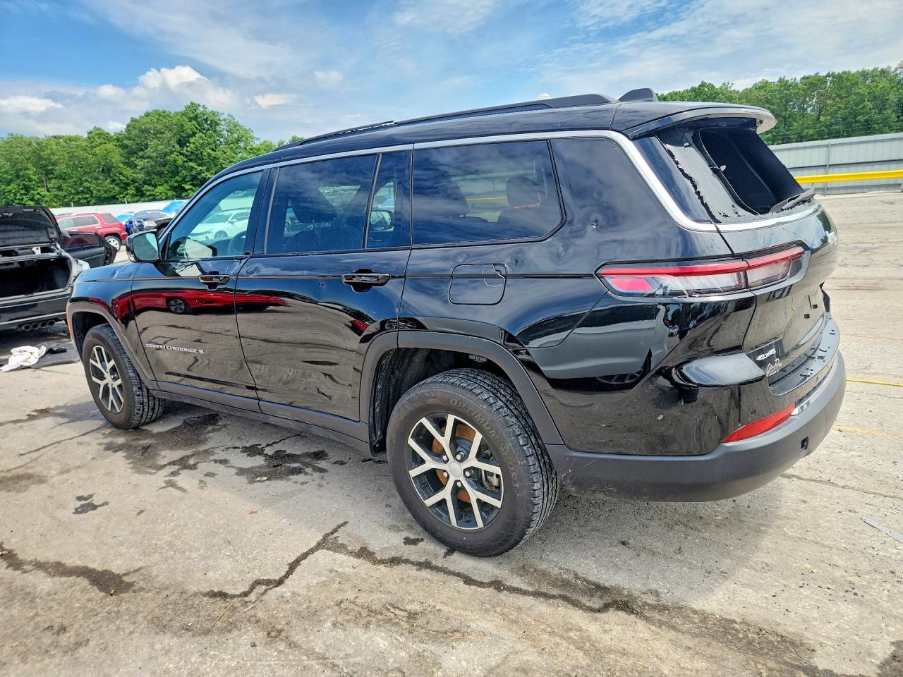 2024 JEEP GRAND CHEROKEE L LIMITED photo 3